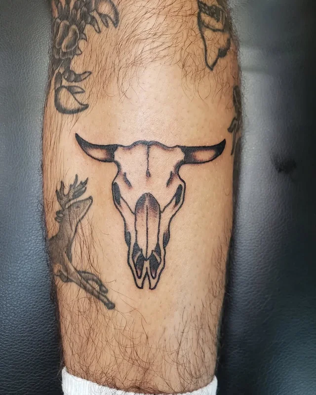 Artist at Mom's Tattoos's work 1