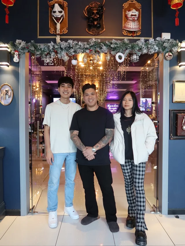 B o n d B o n d , “ a r t i s t “'s work 2